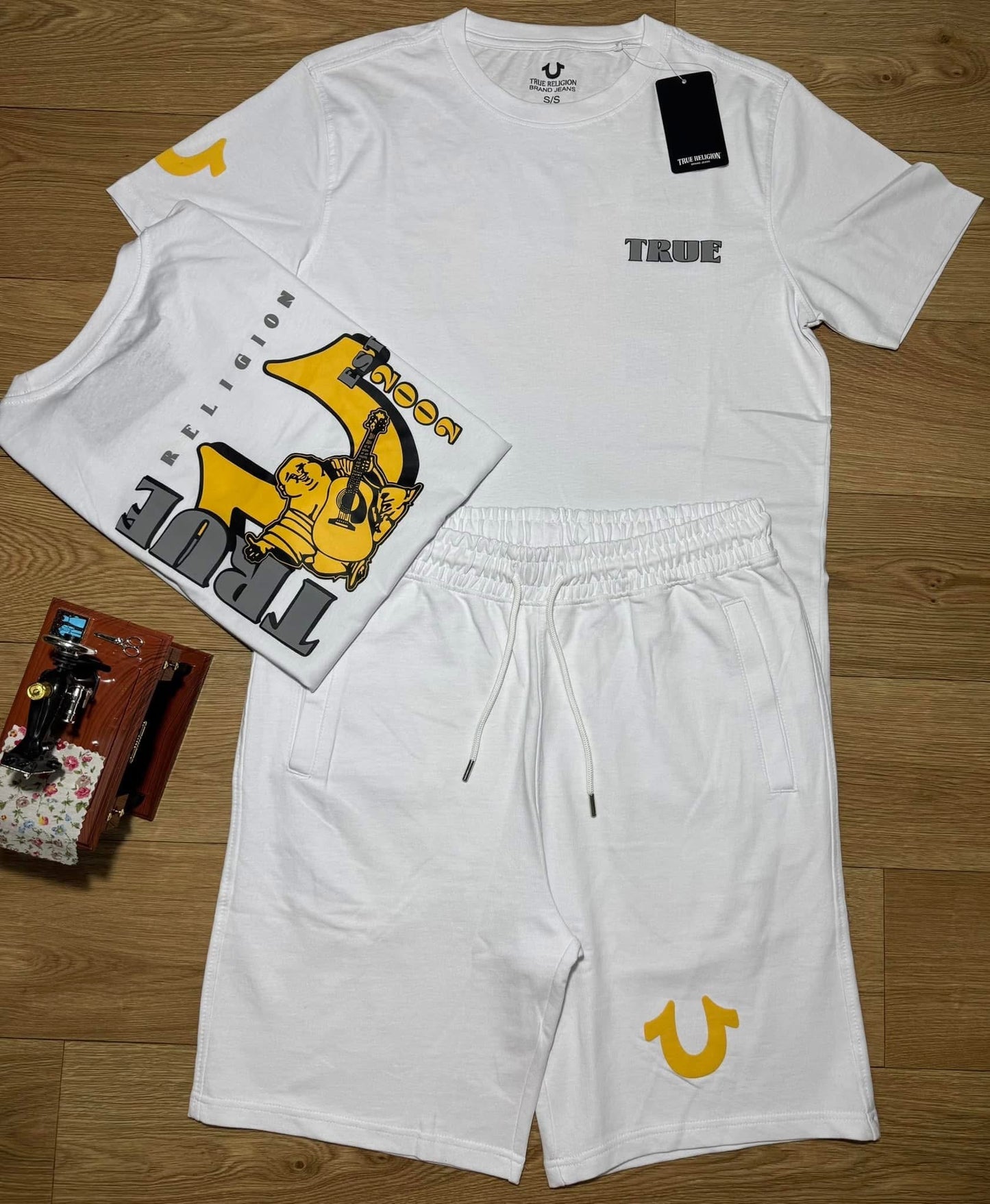 TR Short set